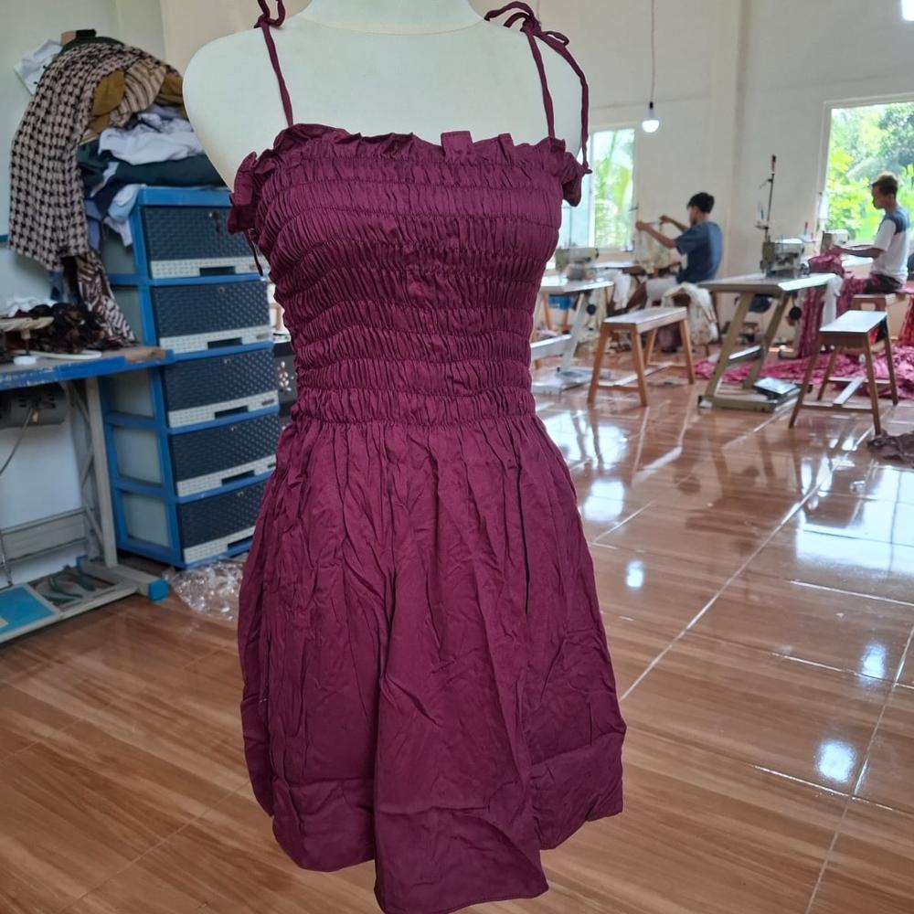 Sarwendah Mini Dress Backless Rayon Luxury thumbnail 3